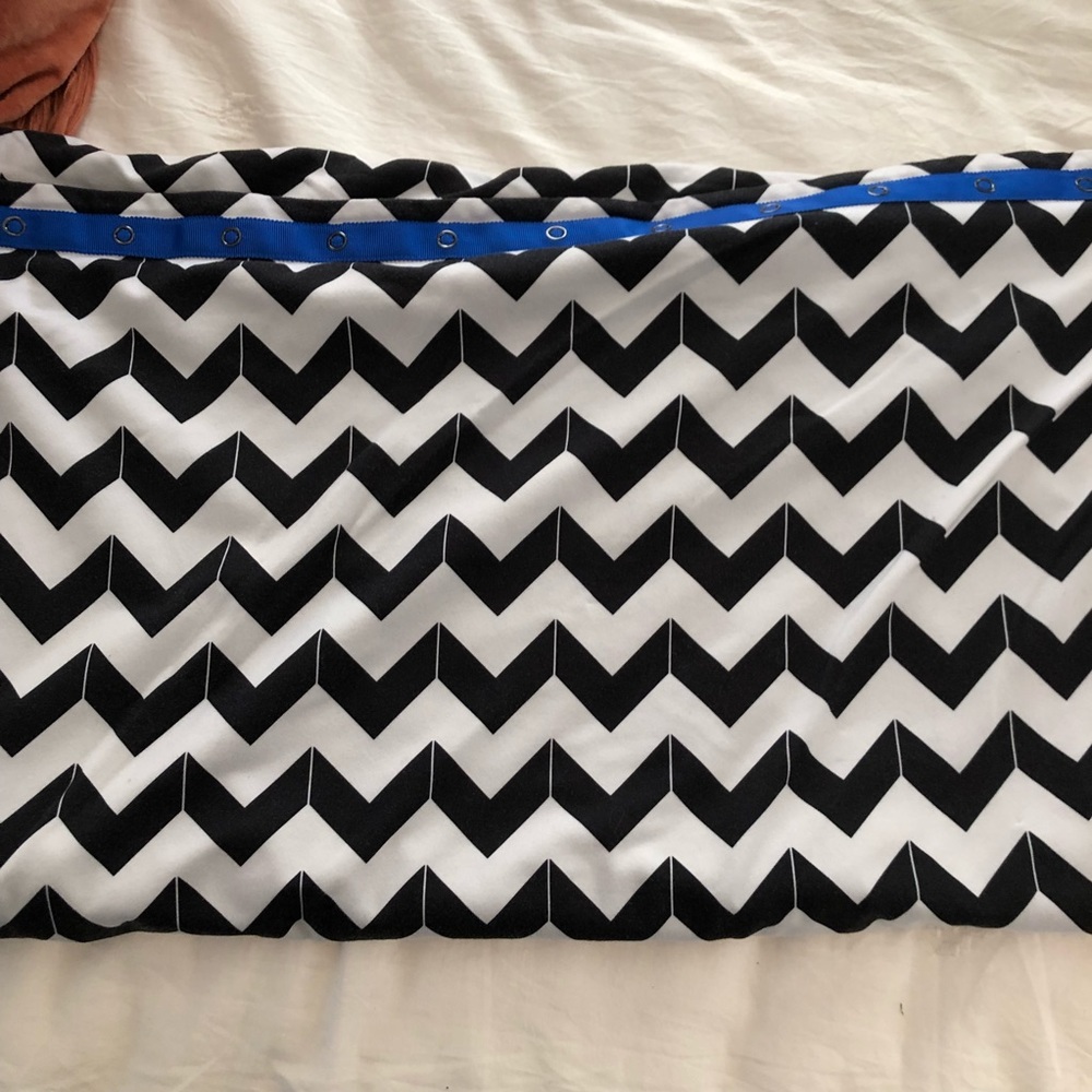 Lululemon Vinyasa scarf OS.